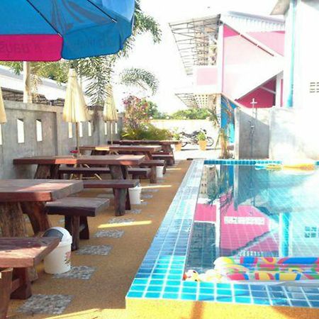 Hotel Mee Rak Vintage à Bang Sare Extérieur photo