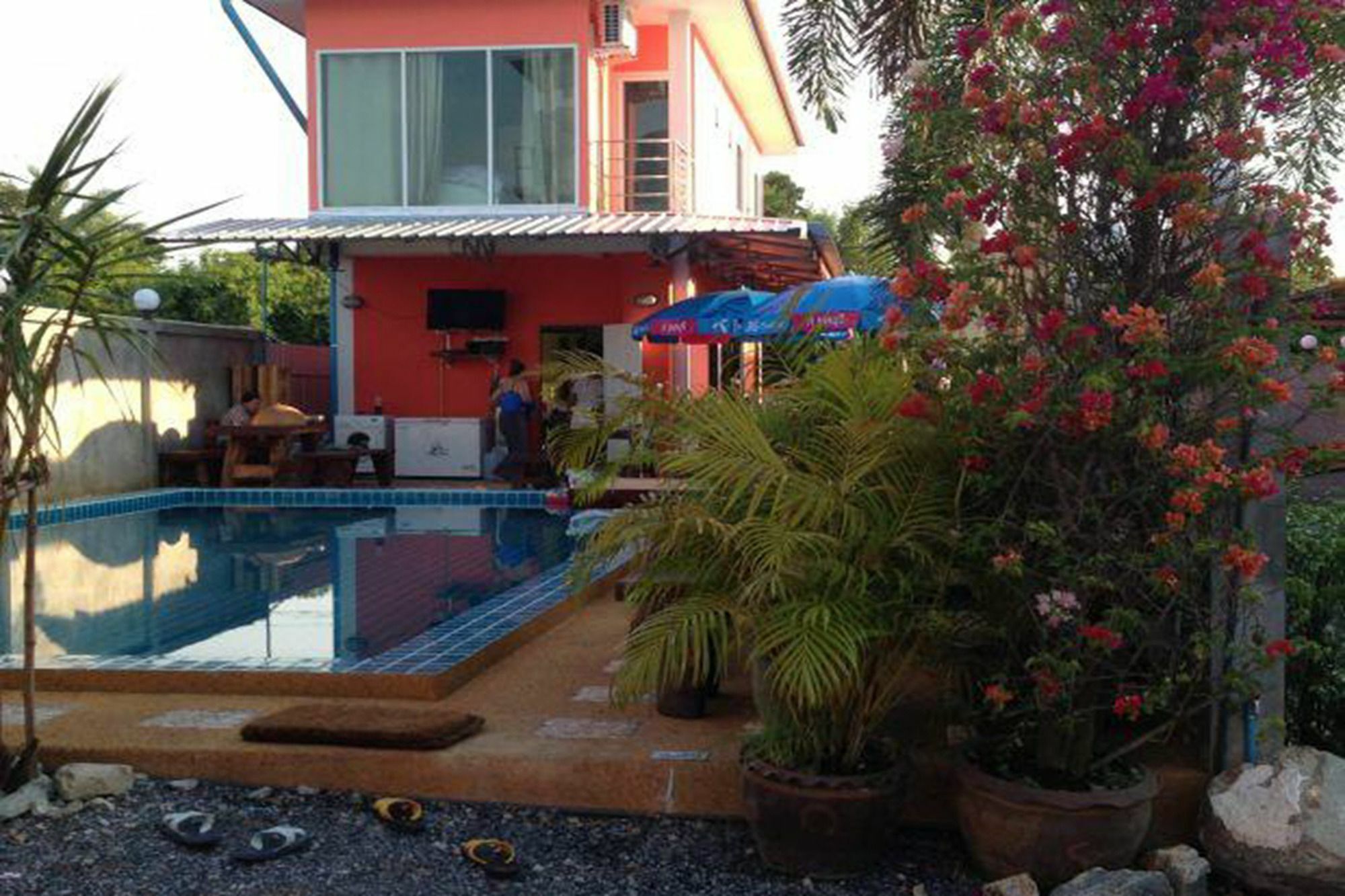Hotel Mee Rak Vintage à Bang Sare Extérieur photo